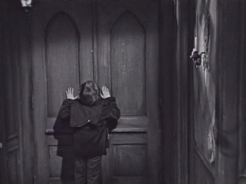 223 dark shadows locked door david