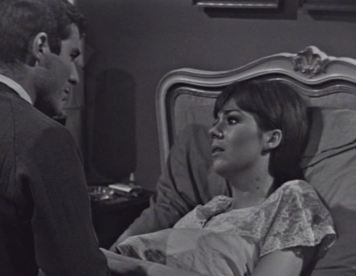 232 dark shadows joe maggie