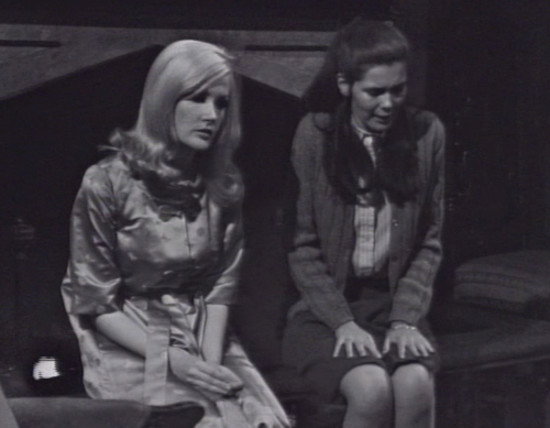 233 dark shadows fireplace carolyn vicki