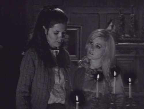 233 dark shadows candles