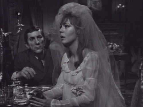 241 dark shadows barnabas maggie