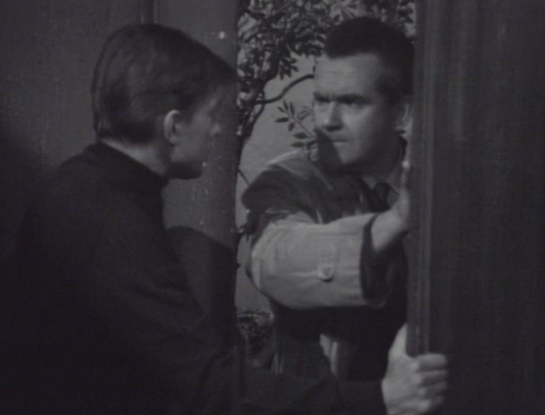 243 dark shadows woodard knocks