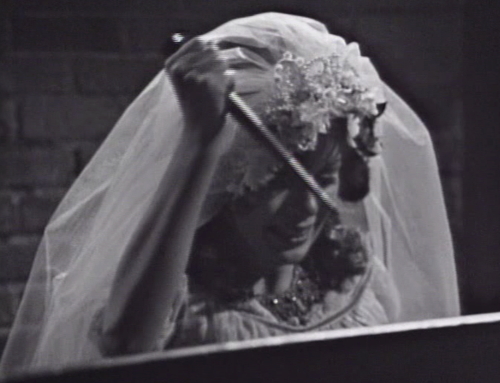 250 dark shadows maggie slayer