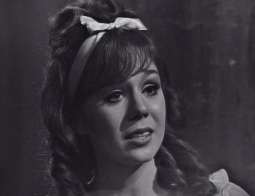 250 dark shadows servant's name