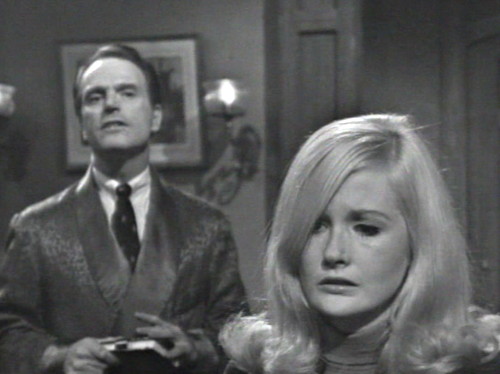 270 dark shadows jason carolyn get out