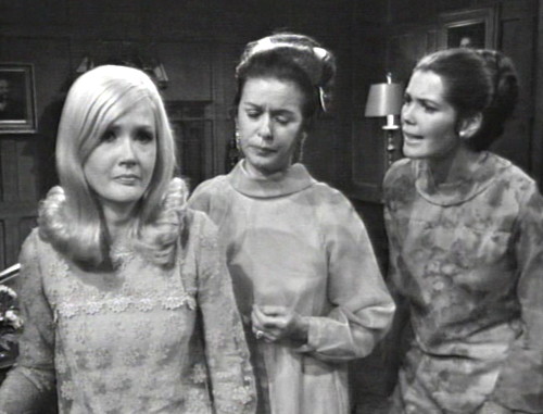 272 dark shadows crisis counseling