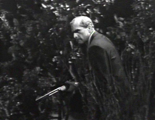 272 dark shadows roger hunting