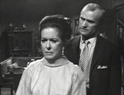 273 dark shadows liz roger