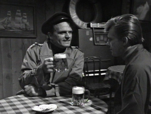 274 dark shadows jason beer