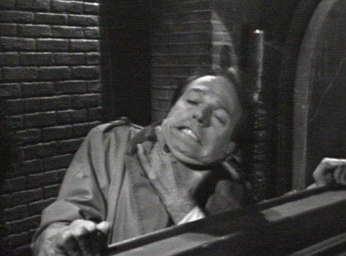 275 dark shadows jason hand