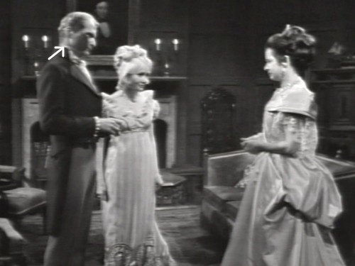 280 dark shadows boom mic 1