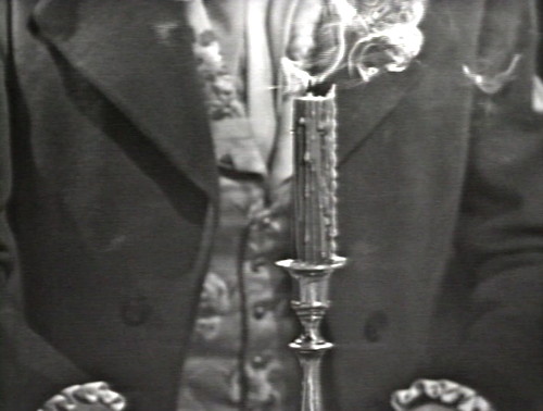 280 dark shadows seance candle