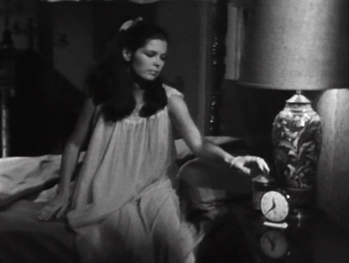 289 dark shadows vicki clock