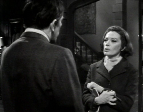 290 dark shadows julia namesake