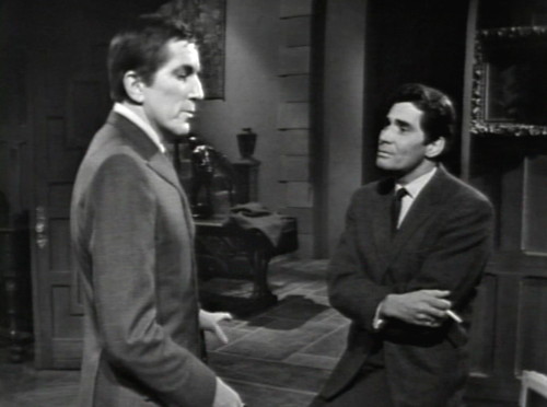 293 dark shadows bvb