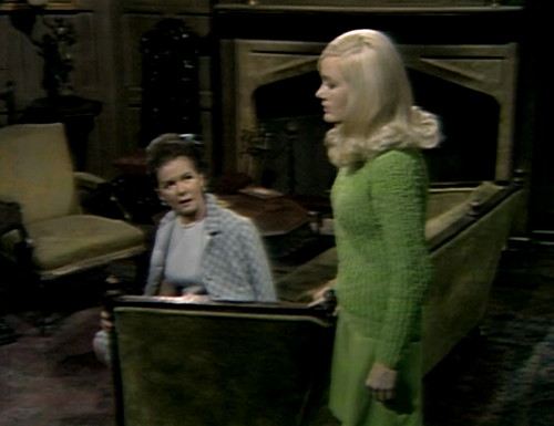 298 dark shadows carolyn dread