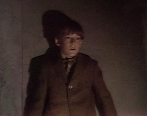 310 dark shadows david trapped