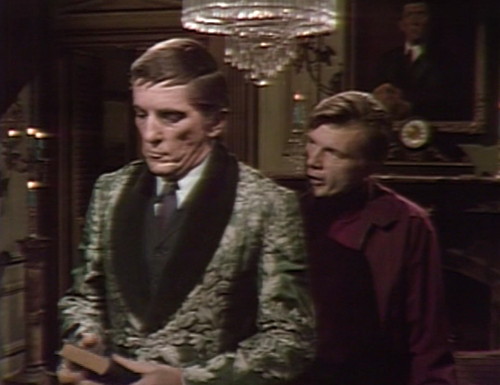 319 dark shadows barnabas willie robe
