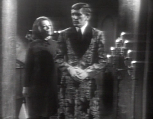 323 dark shadows julia barnabas robe