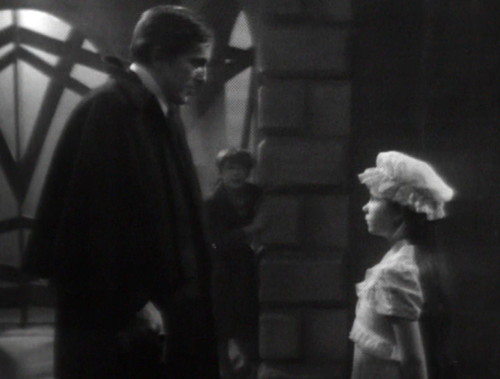 325 dark shadows barnabas sarah