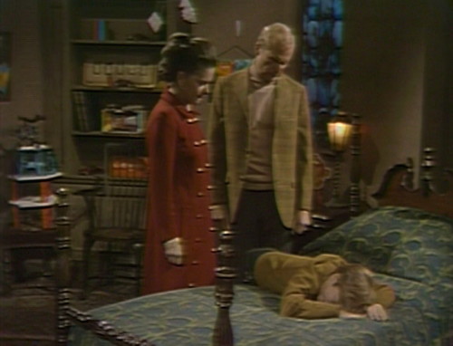 331 dark shadows liz roger sobbing