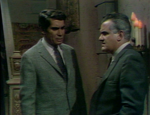 333 dark shadows burke woodard foyer