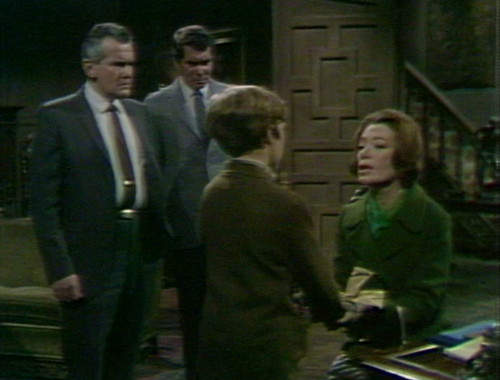 333 dark shadows david julia trunk