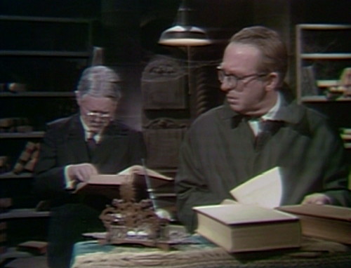 337 dark shadows caretaker reads