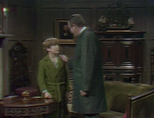 337 dark shadows david woodard red shirt