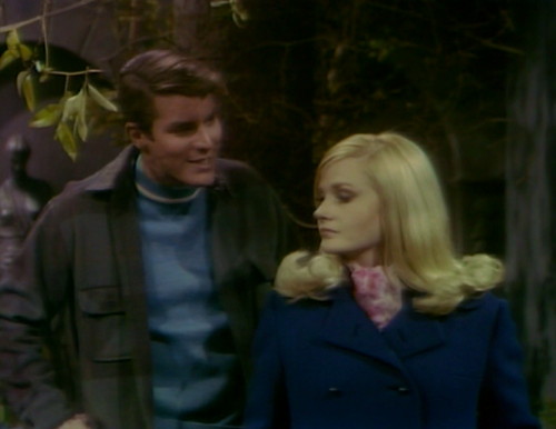 325 dark shadows joe carolyn so cute