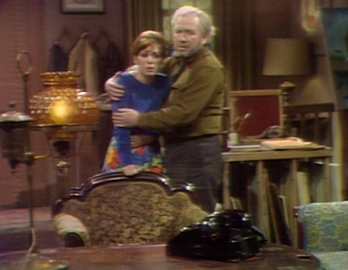 342 dark shadows maggie sam phone