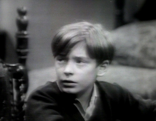 344 dark shadows david upset