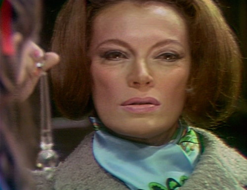 347 dark shadows julia hypnotize