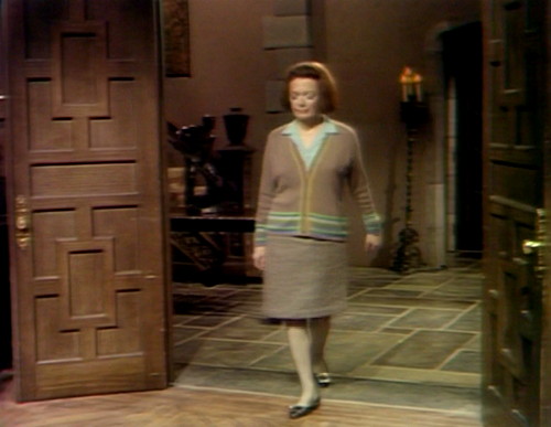 356 dark shadows julia pacing