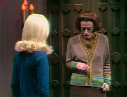 361 dark shadows carolyn julia hand