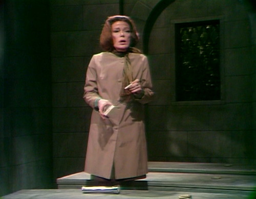 361 dark shadows julia cigarette