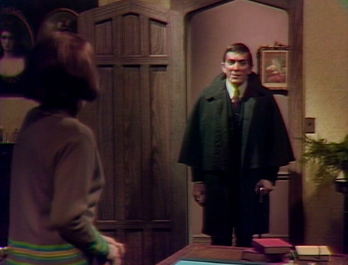 362 dark shadows julia barnabas character