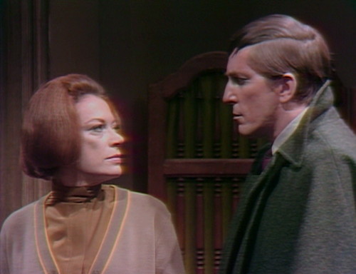 365 dark shadows julia barnabas faceoff