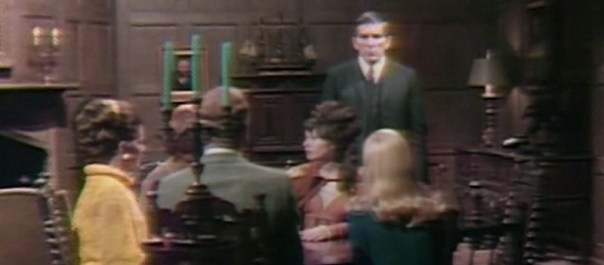 365 dark shadows seance header