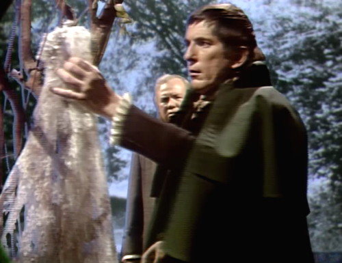 381 dark ahadows barnabas veil