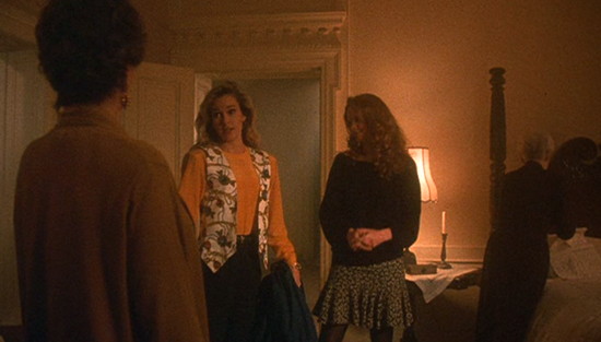 91 dark shadows daphne who