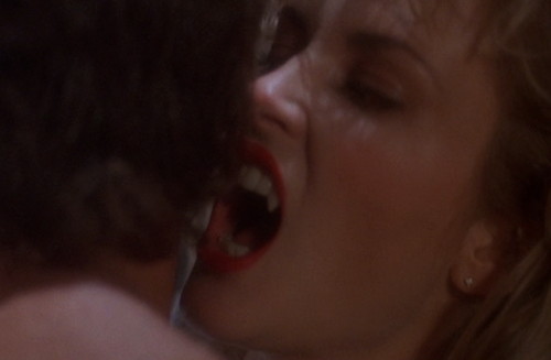 1991 dark shadows vampire daphne again