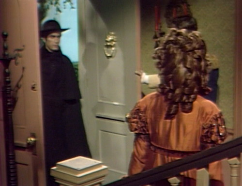 385 dark shadows trask arrives