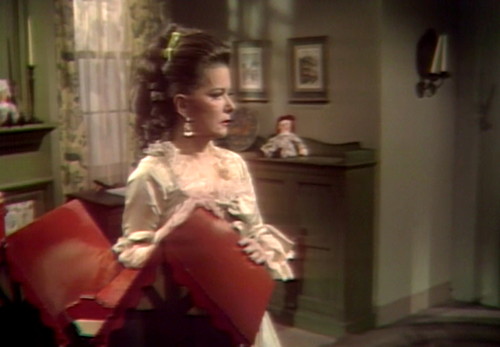 389 dark shadows raggedy naomi