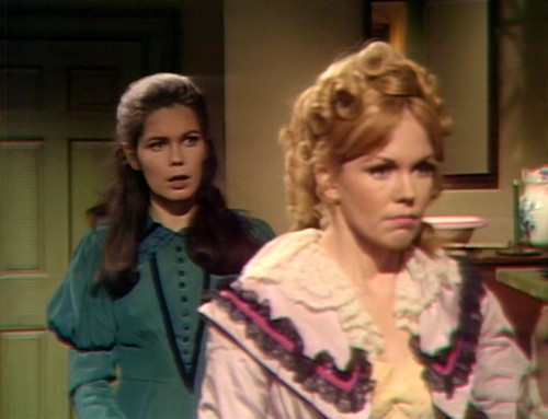398 dark shadows poker vicki angelique