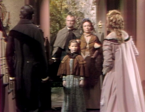 399 dark shadows crowd sarah