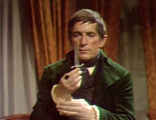 402 dark shadows weapons barnabas