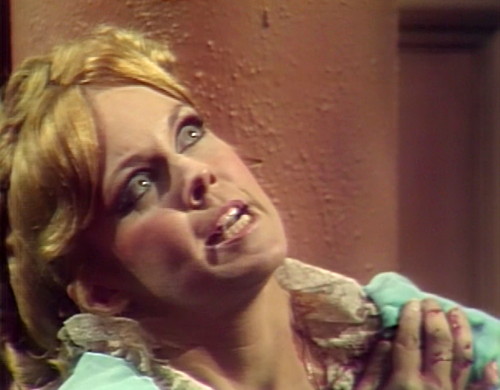 405 dark shadows love angelique