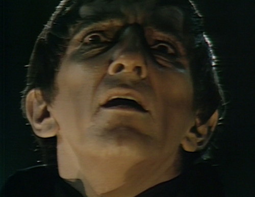 416 dark shadows yes barnabas