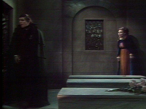 419 dark shadows laps barnabas josette